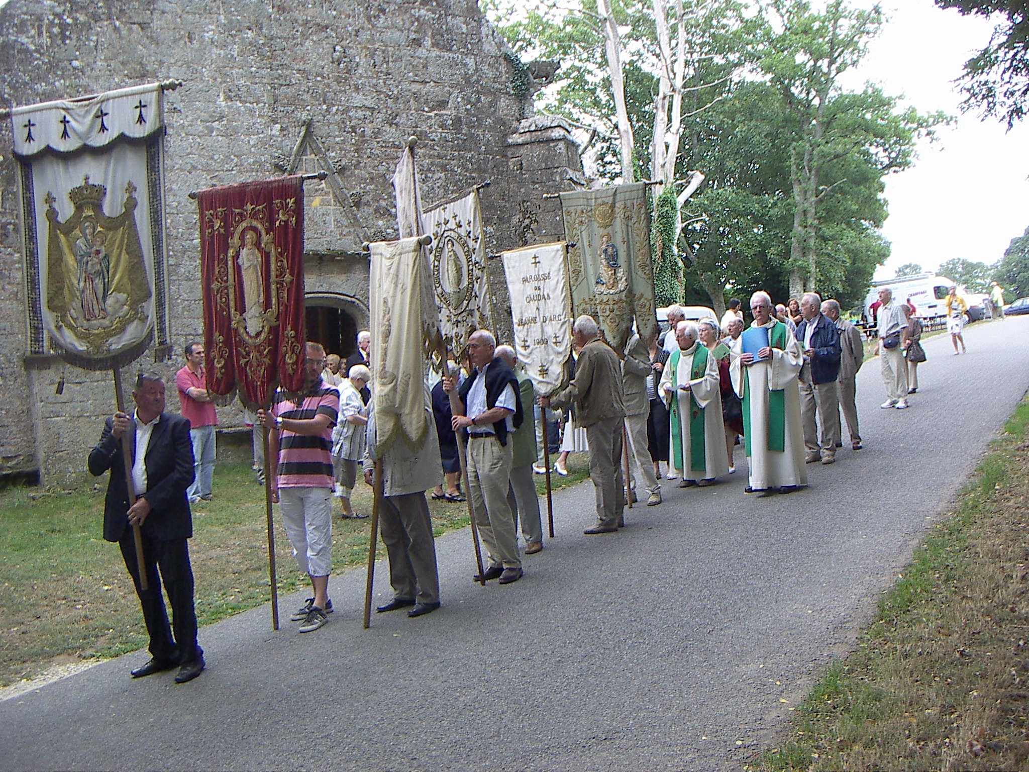 Procession lors du Pardon du 22 août 2010